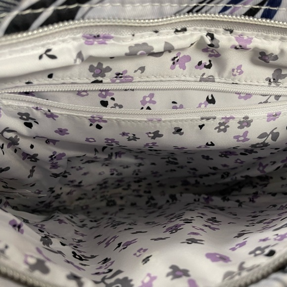 Vera Bradley Triple Zip Hipster Twilight Garden White Purse - Picture 7 of 11